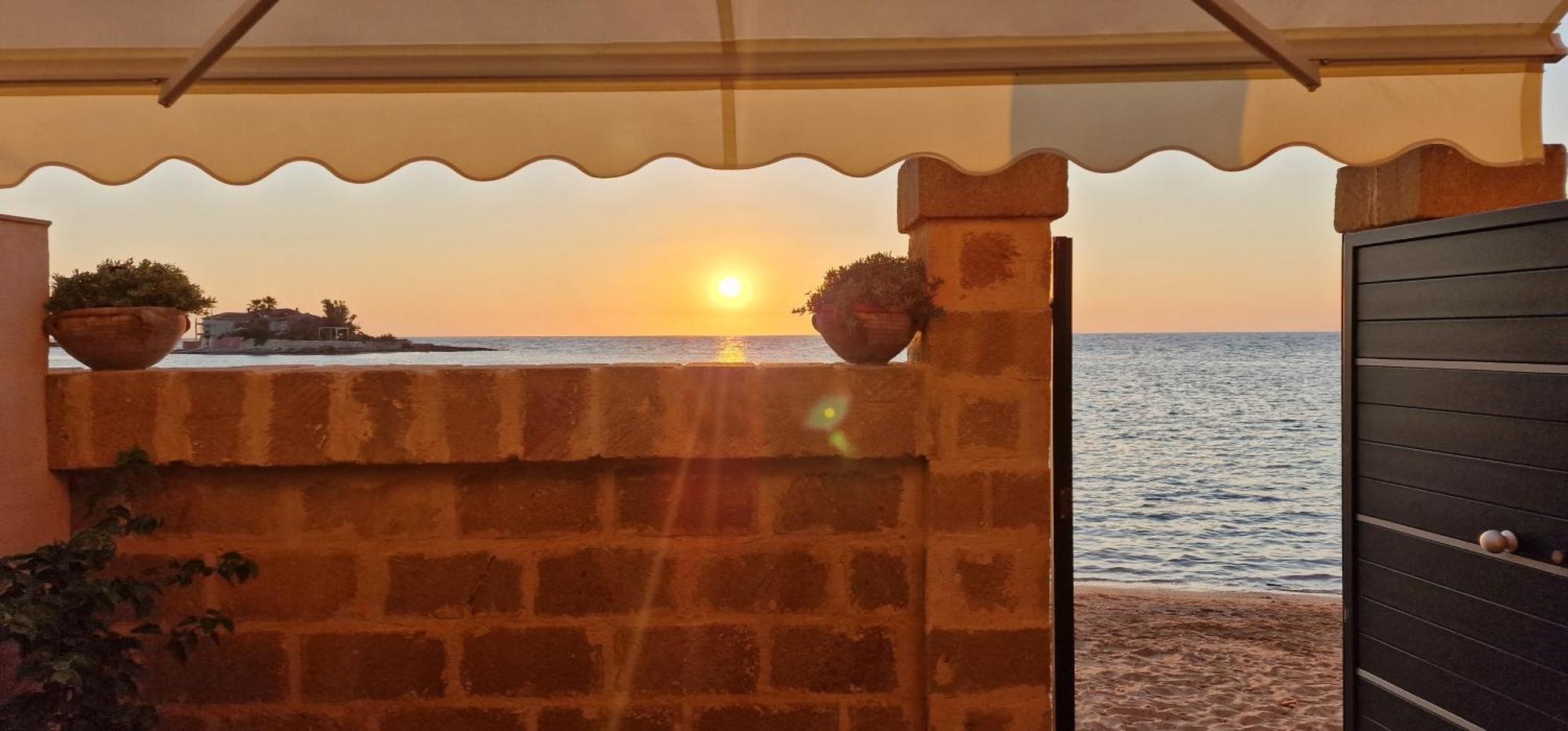 La Casa Sulla Spiaggia Marzamemi Eksteriør billede